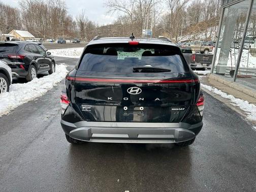 2024 Hyundai KONA Limited