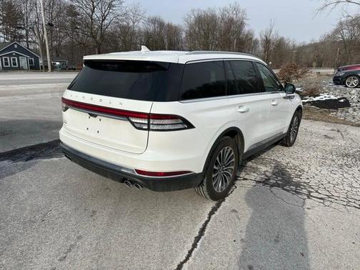 2023 Lincoln Aviator Standard AWD