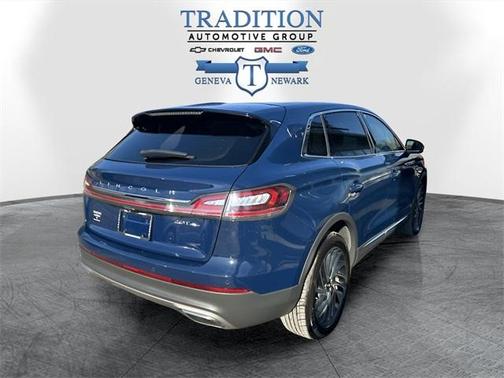 2020 Lincoln Nautilus Reserve