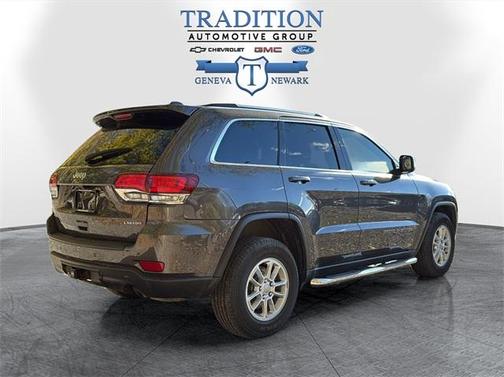 2020 Jeep Grand Cherokee Laredo E