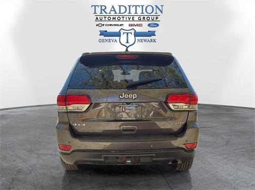 2020 Jeep Grand Cherokee Laredo E