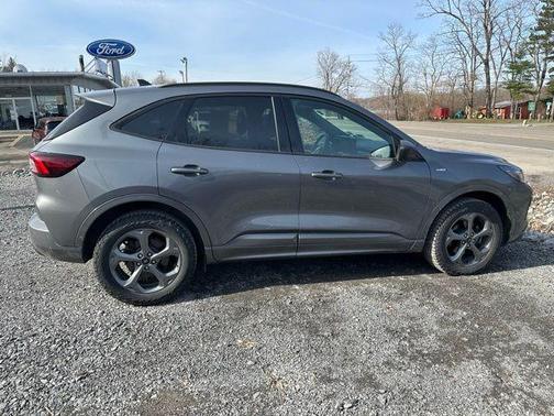 Carbonized Gray Metallic 2024 Ford Escape ST-Line