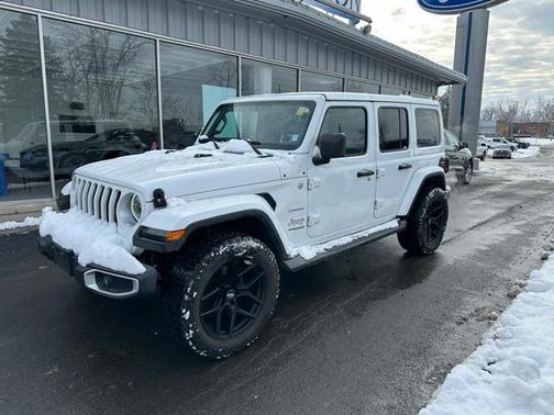 2020 Jeep Wrangler Unlimited Sahara