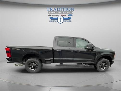 2023 Ford F-350 Lariat Super Duty