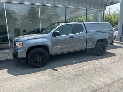 2022 GMC Canyon Elevation Standard