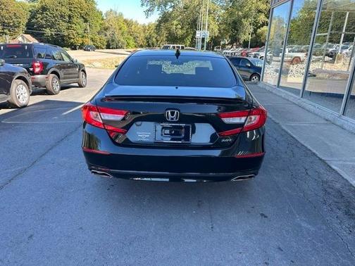 2018 Honda Accord Sport 2.0T
