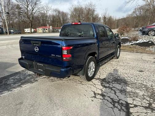 2022 Nissan Frontier SV