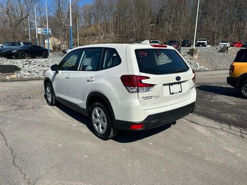 Crystal White Pearl 2023 Subaru Forester