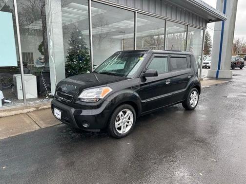 2010 Kia Soul +