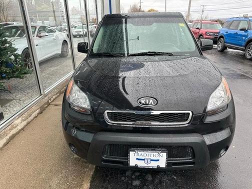 2010 Kia Soul +