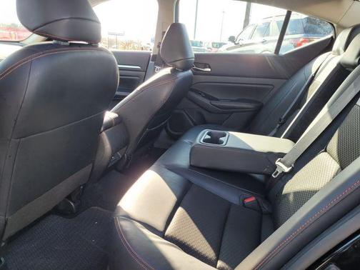 2024 Nissan Altima SR FWD