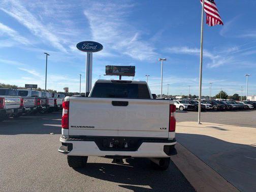Summit White 2024 Chevrolet Silverado 2500 LTZ