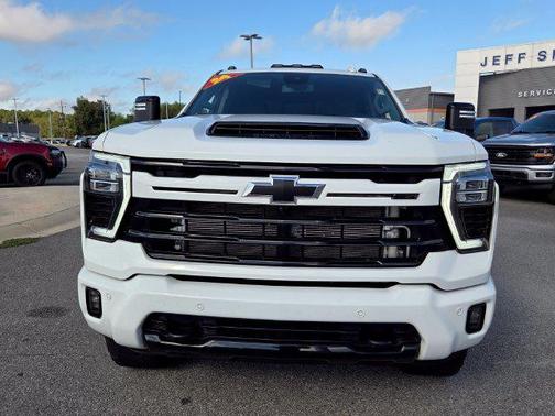 Summit White 2024 Chevrolet Silverado 2500 LTZ