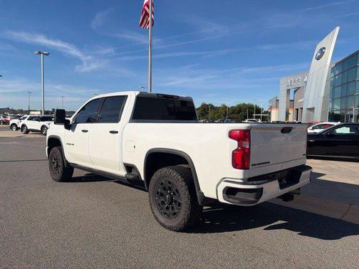 Summit White 2024 Chevrolet Silverado 2500 LTZ