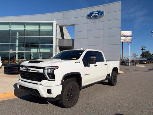 Summit White 2024 Chevrolet Silverado 2500 LTZ