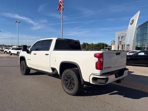 Summit White 2024 Chevrolet Silverado 2500 LTZ