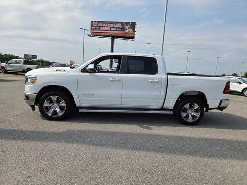 Bright White Clearcoat 2023 RAM 1500 Laramie