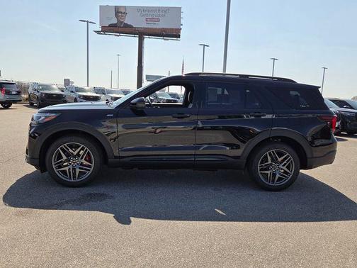 Agate Black Metallic 2026 Ford Explorer ST-Line