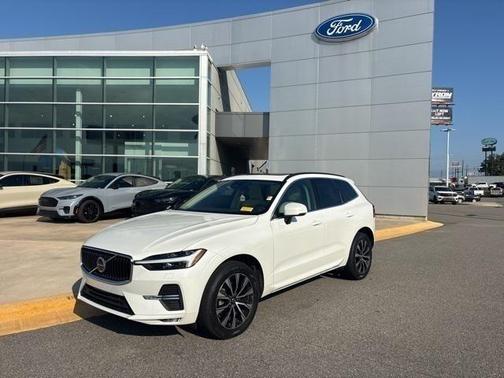 2023 Volvo XC60 B5 Core