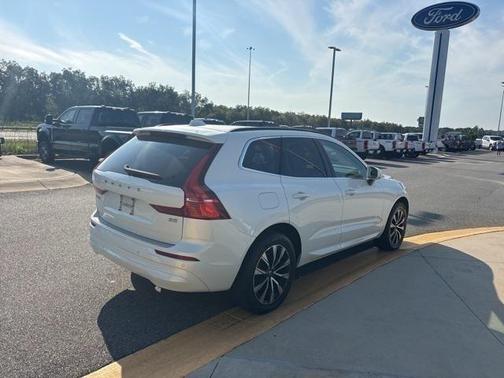 2023 Volvo XC60 B5 Core