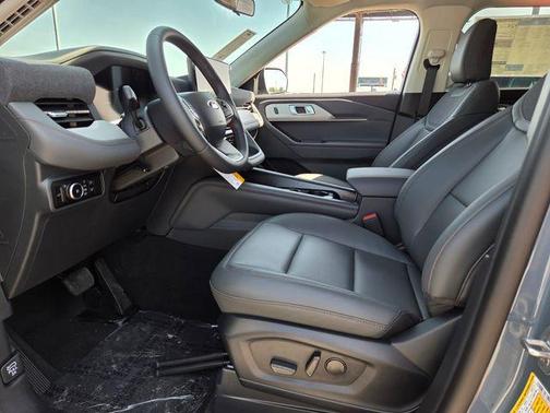 Vapor Blue Metallic 2026 Ford Explorer Active