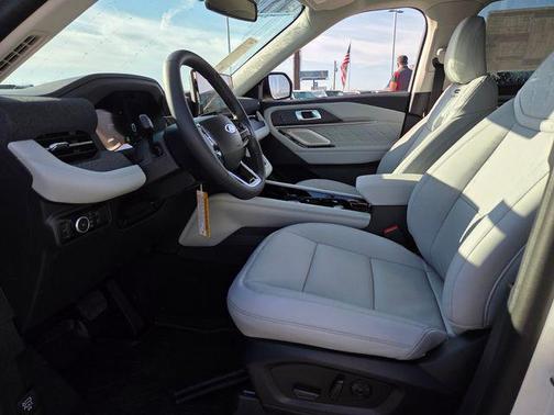 White 2026 Ford Explorer Platinum