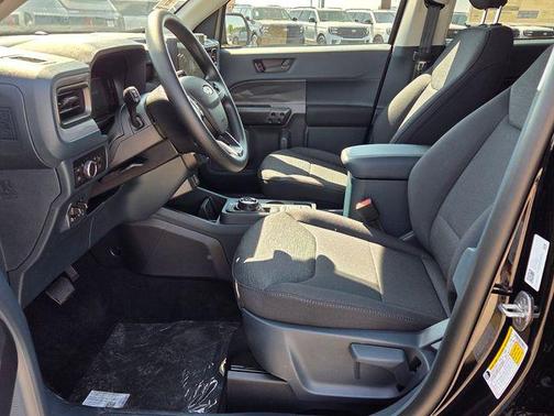 Shadow 2026 Ford Maverick XL