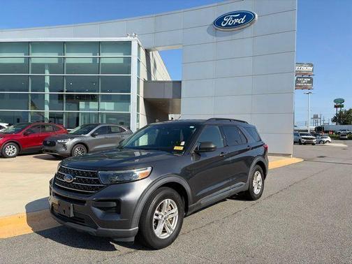 Magnetic Metallic 2020 Ford Explorer XLT