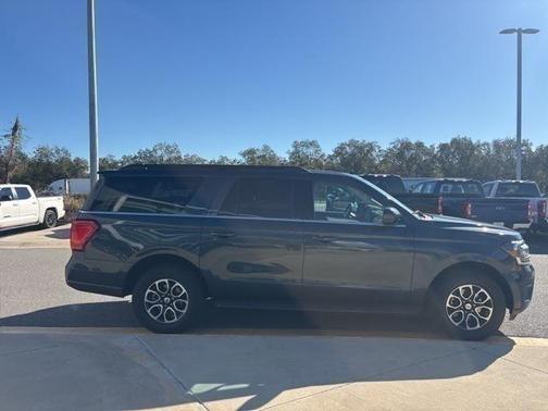 2022 Ford Expedition Max XLT