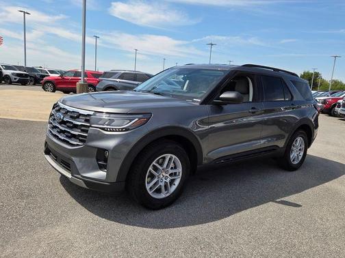Carbonized Gray Metallic 2026 Ford Explorer Active
