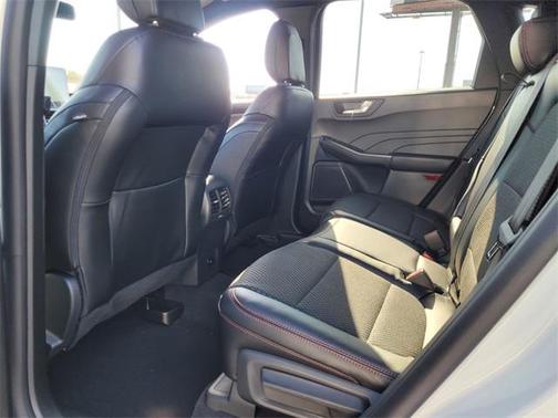 2026 Ford Escape ST-Line Elite