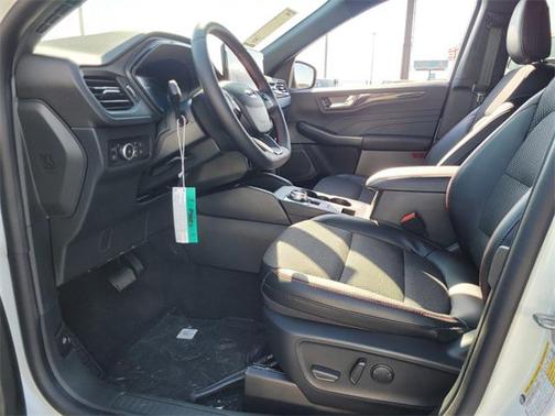 2026 Ford Escape ST-Line Elite