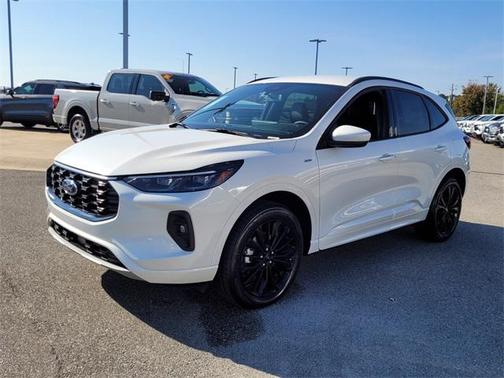 2026 Ford Escape ST-Line Elite