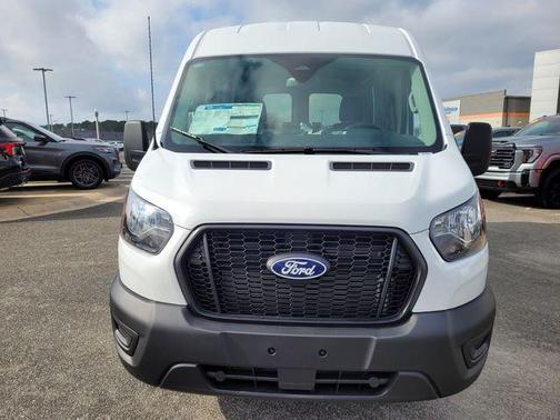 Oxford White 2026 Ford Transit-250 Base