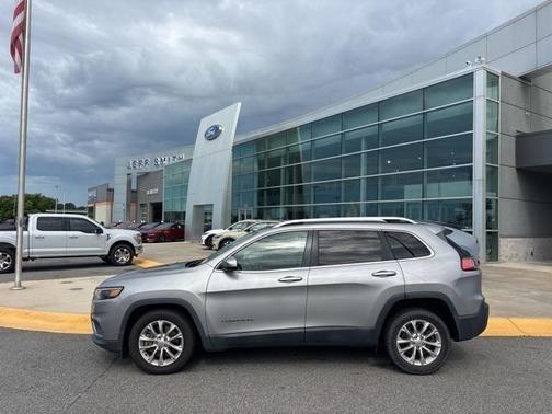 2019 Jeep Cherokee Latitude