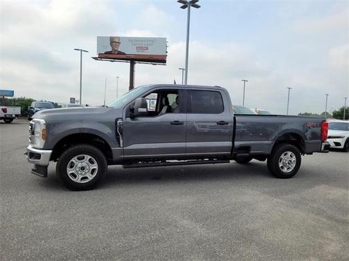 2025 Ford F-250 XLT