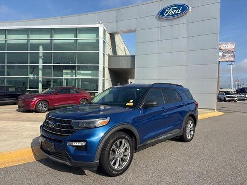 Atlas Blue Metallic 2021 Ford Explorer XLT