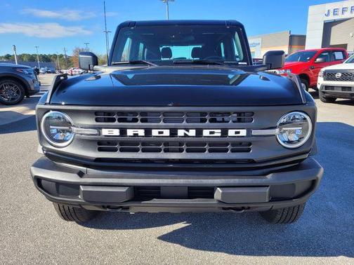 Shadow Black 2025 Ford Bronco Base