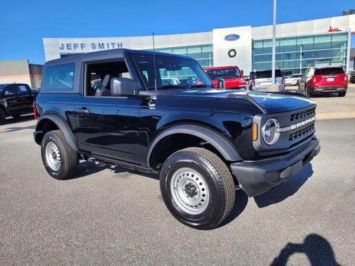 Shadow Black 2025 Ford Bronco Base