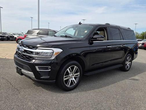 Black Metallic 2024 Ford Expedition Max Limited
