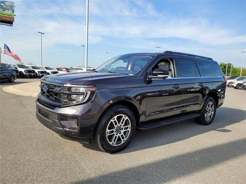 2025 Ford Expedition Max Active 4x2