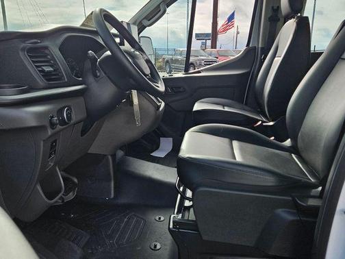 2025 Ford Transit-350 XL