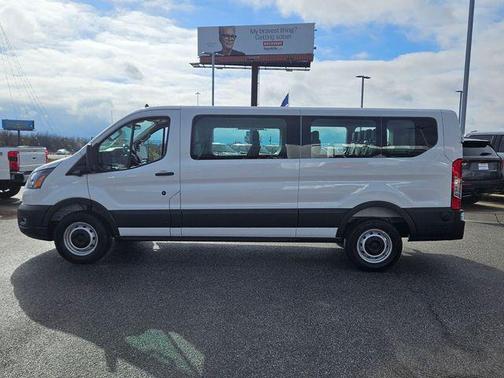 2025 Ford Transit-350 XL