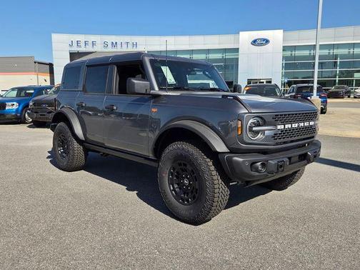 Gray 2026 Ford Bronco Badlands