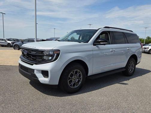 Silver Metallic 2026 Ford Expedition Active
