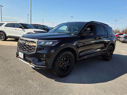 Agate Black Metallic 2026 Ford Explorer Tremor