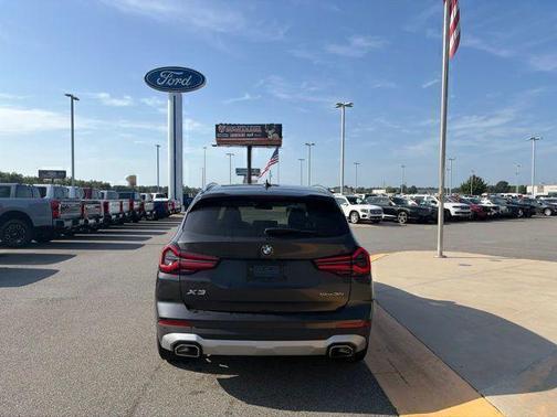 Gray 2024 BMW X3 sDrive30i
