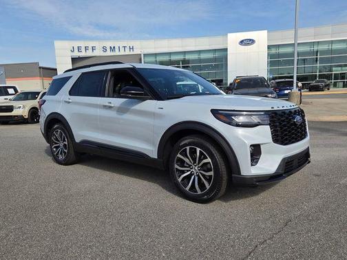 White 2026 Ford Explorer ST-Line