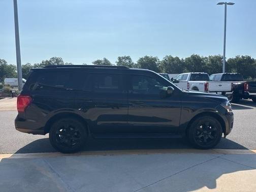 2022 Ford Expedition XL