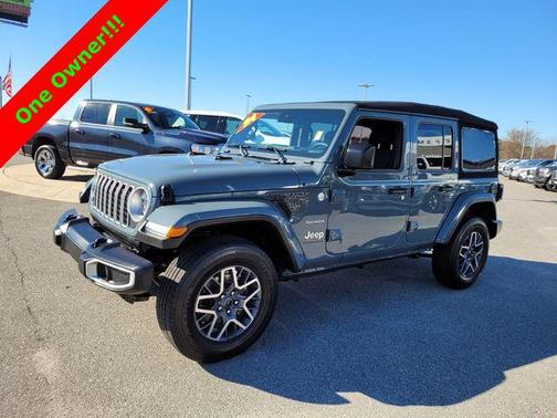 2024 Jeep Wrangler 4-Door Sahara 4x4